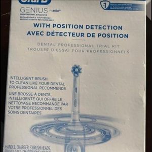 Oral B Electric Toothbrush